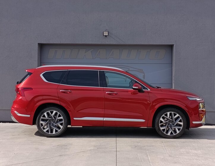 Hyundai Santa Fe SUV / Terénní 2,2 l 148 kw