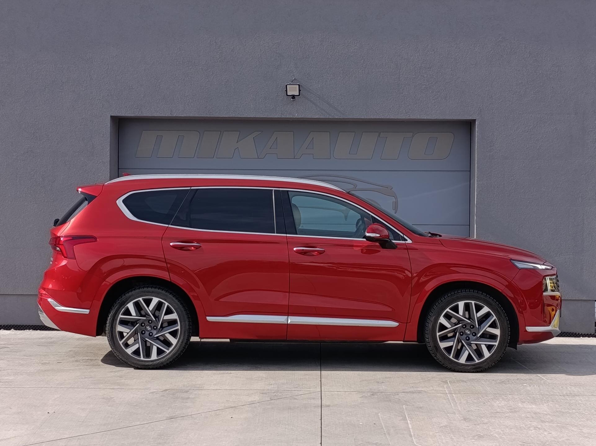 Hyundai Santa Fe SUV / Terénní 2,2 l 148 kw