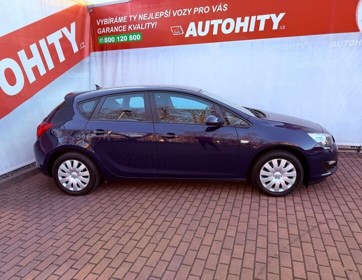 Opel Astra Hatchback 1,4 l 74 kw