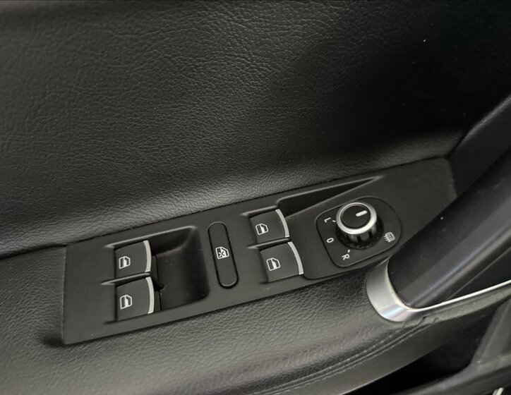 Volkswagen Passat 10