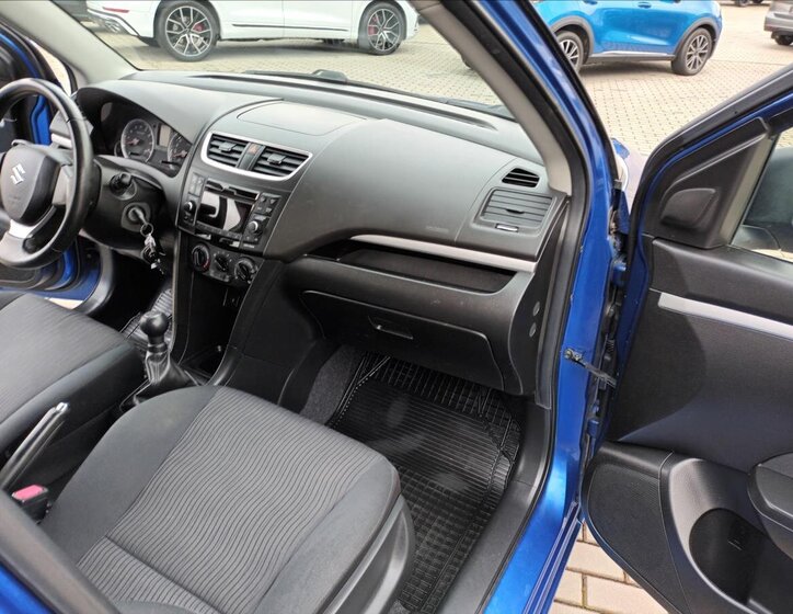 Suzuki Swift Hatchback 1,2 l 69 kw