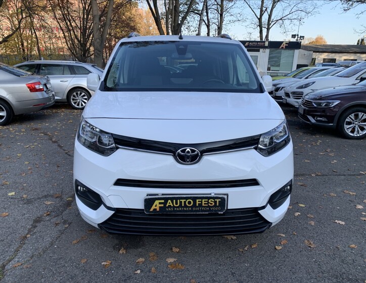 Toyota ProAce City Verso 2