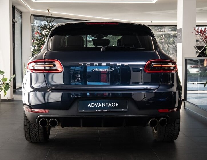 Porsche Macan 3