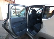 Peugeot 3008 SUV / Terénní 1,6 l 82 kw