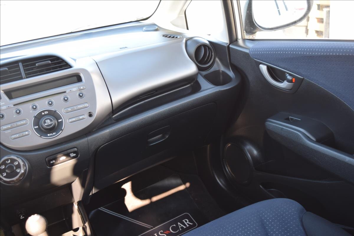 Honda Jazz Hatchback 1,2 l 66 kw