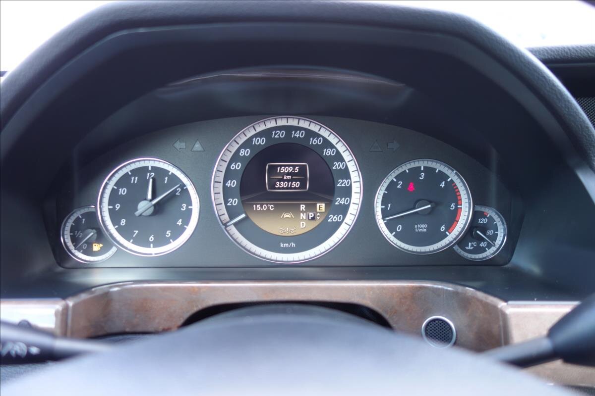 Mercedes-Benz Třídy E Kombi 3,0 l 195 kw