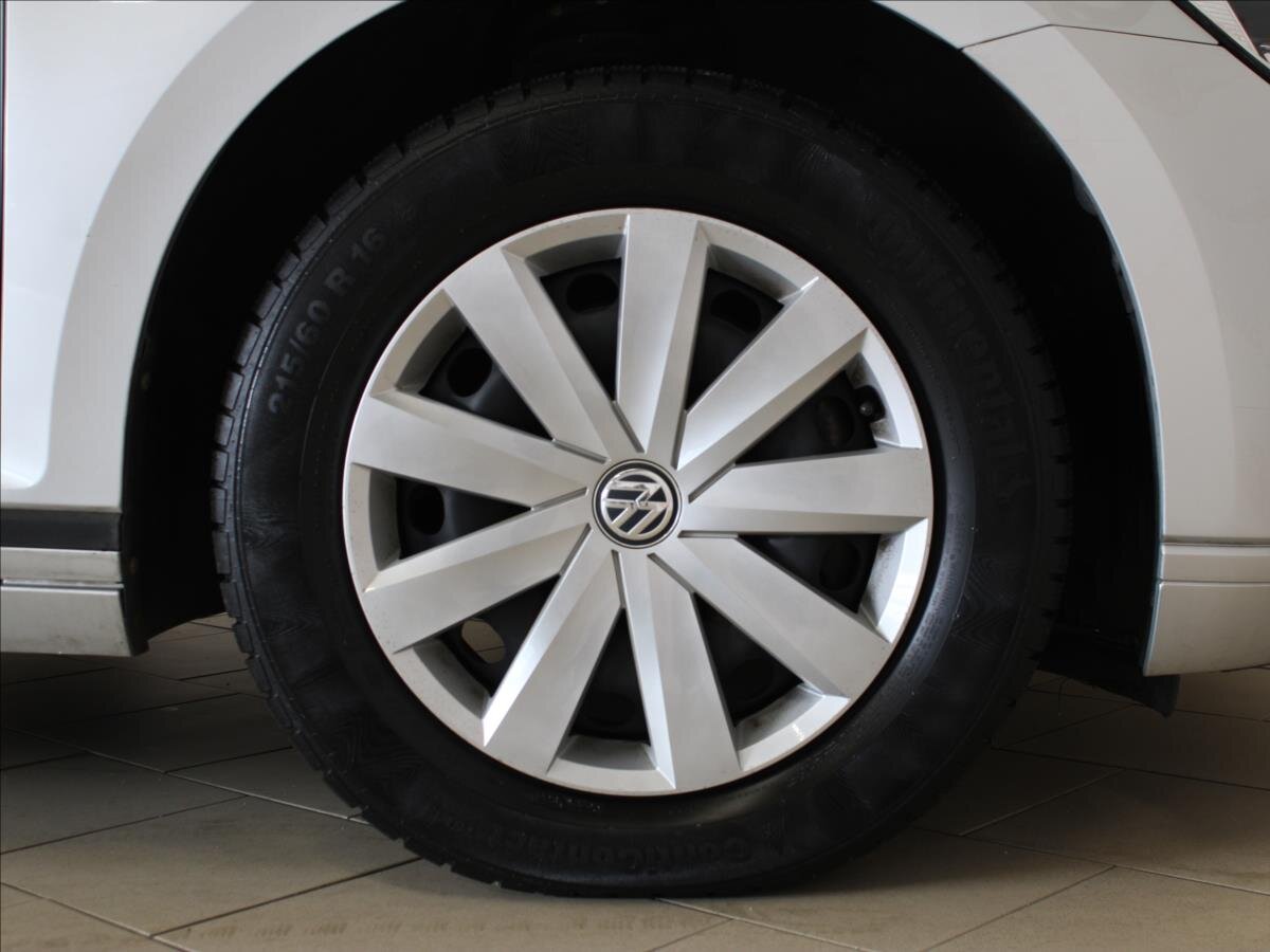 Volkswagen Passat Kombi 2,0 l 110 kw