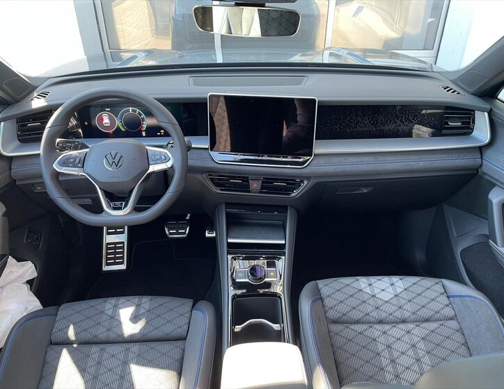 Volkswagen Tayron SUV / Terénní 1,5 l 150 kw