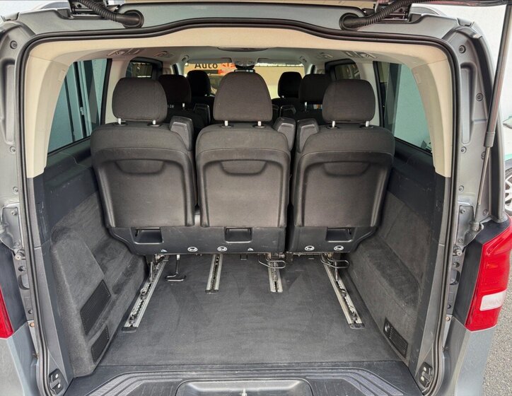 Mercedes-Benz Třídy V MPV 2,1 l 120 kw