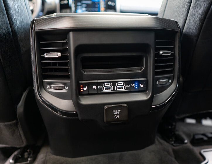 Dodge RAM Pick-up 5,7 l 291 kw