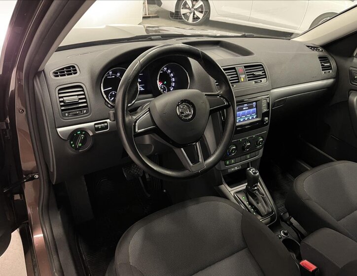 Škoda Yeti SUV / Terénní 1,2 l 81 kw