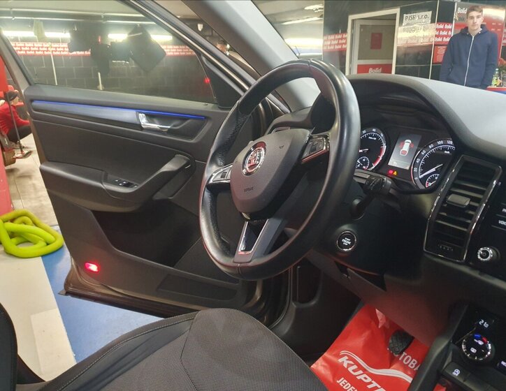 Škoda Kodiaq SUV / Terénní 1,4 l 110 kw