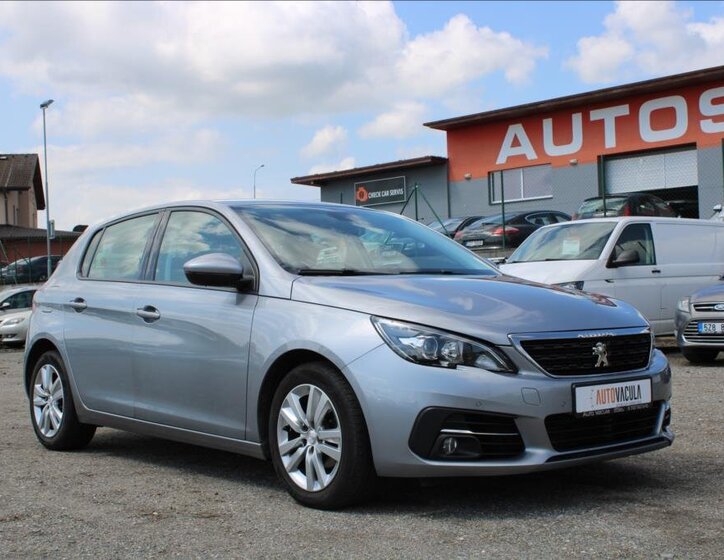 Peugeot 308 Hatchback 1,5 l 75 kw