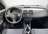 Suzuki Swift 14