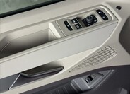 Volkswagen Multivan 27