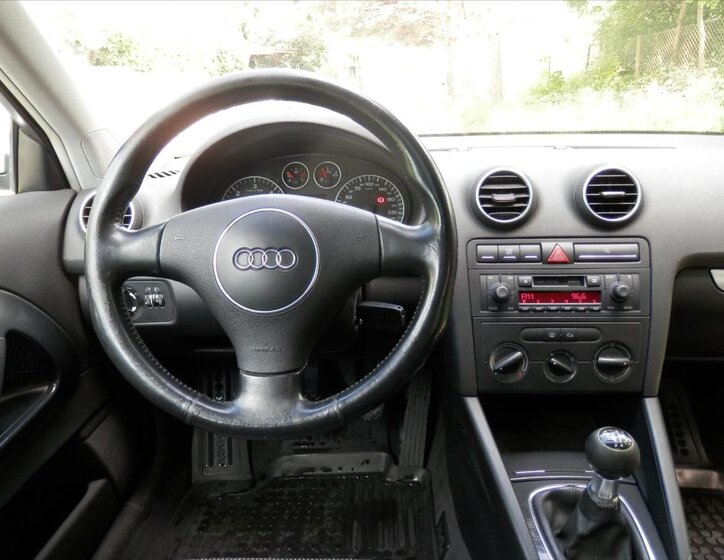 Audi A3 Hatchback 1,9 l 77 kw