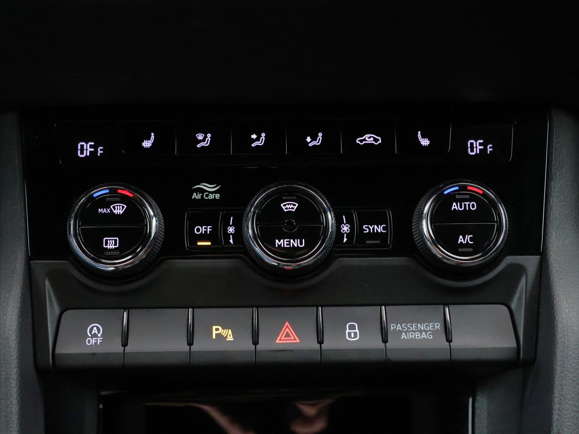 Škoda Karoq SUV 2,0 l 140 kw