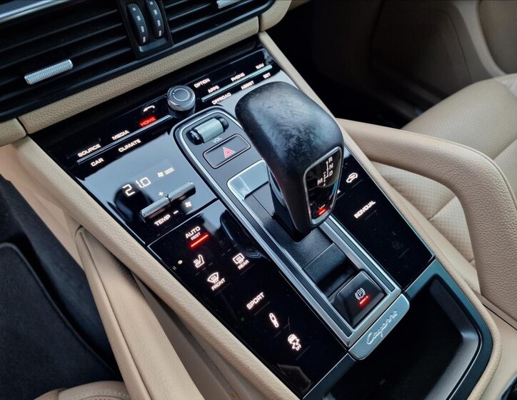 Porsche Cayenne SUV / Terénní 3,0 l 250 kw