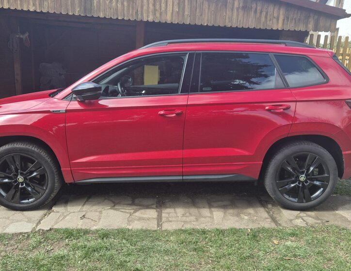 Škoda Karoq SUV / Terénní 1,5 l 110 kw