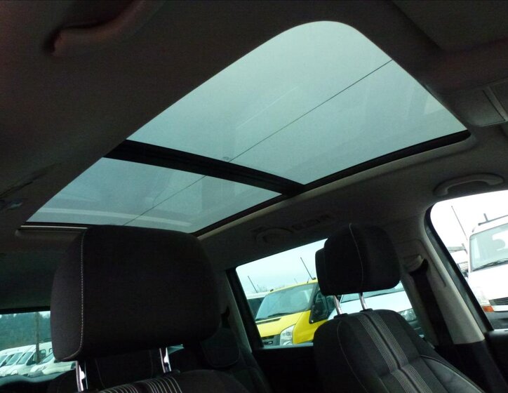 Volkswagen Sharan Kombi 2,0 l 125 kw