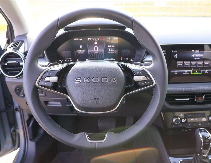 Škoda Fabia Hatchback 999,0 85 kw