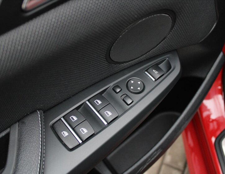 BMW X3 SUV 2,0 l 140 kw