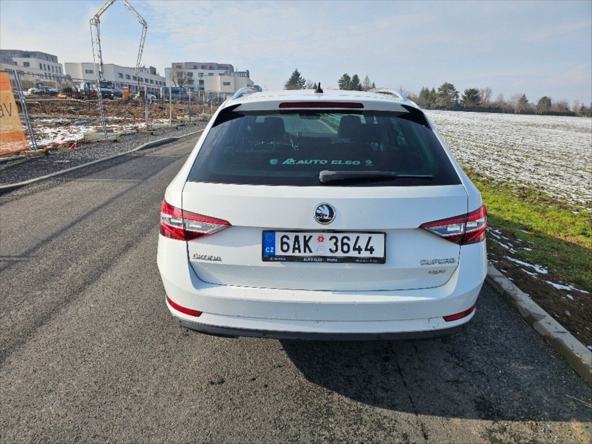 Škoda Superb Kombi 0,0 140 kw
