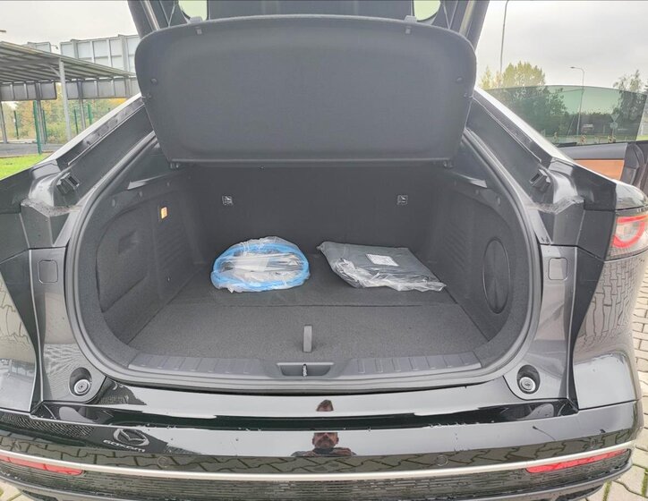 Mazda 6e Liftback 0,0 180 kw