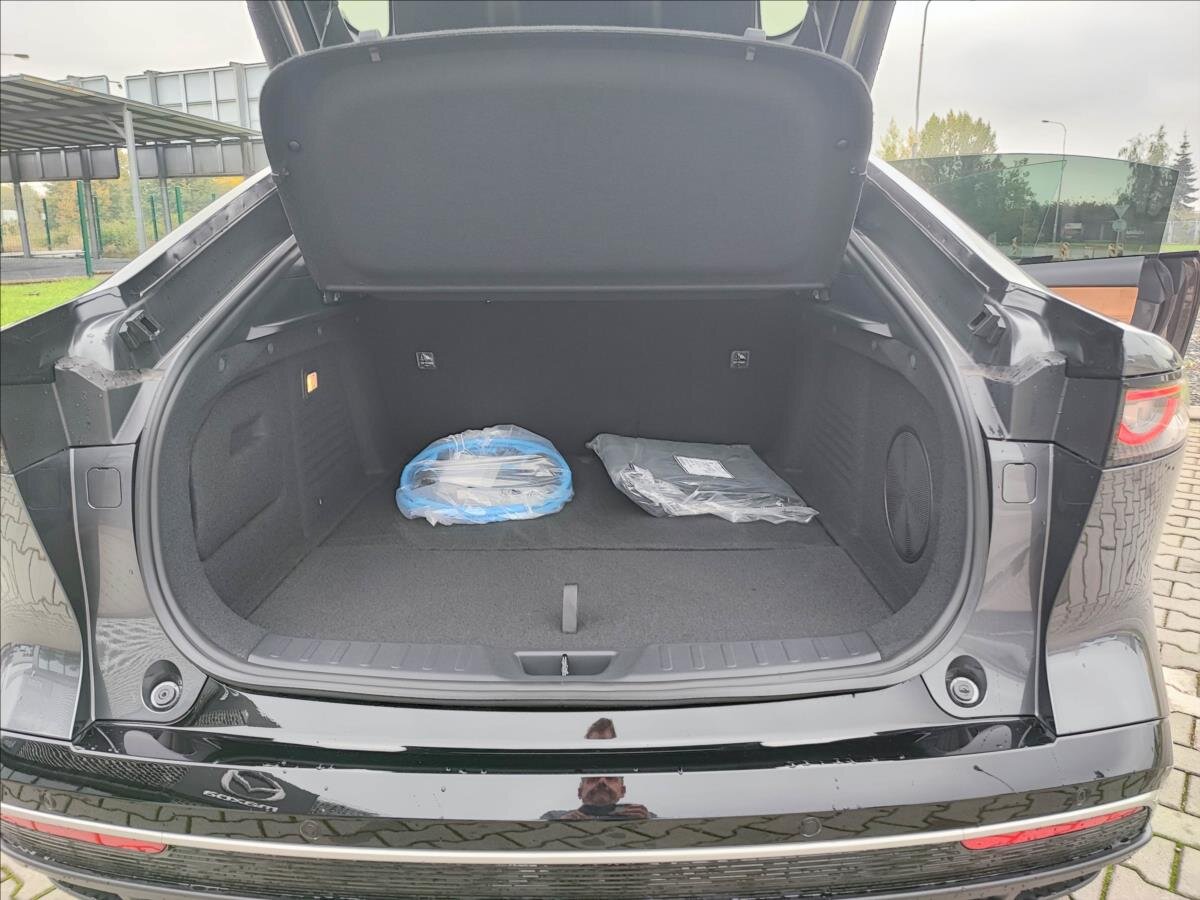 Mazda 6e Liftback 0,0 180 kw