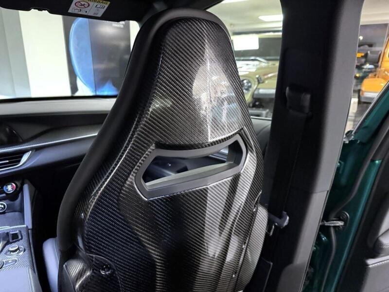 Alfa Romeo Stelvio SUV 2,9 l 382 kw