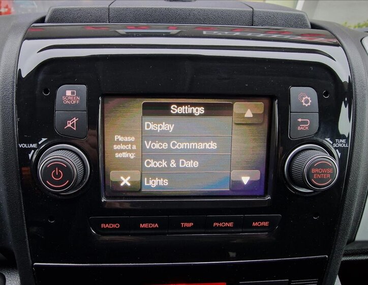 Citroën Jumper Skříň 2,2 l 103 kw