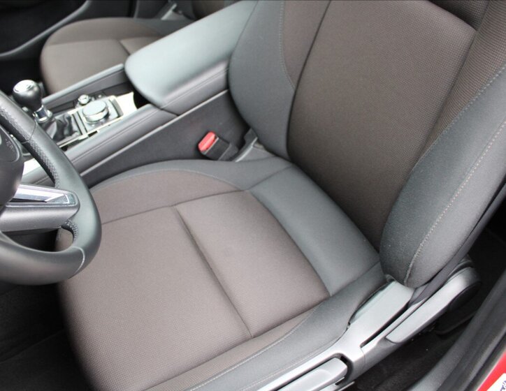 Mazda 3 Sedan / Limuzína 2,0 l 90 kw