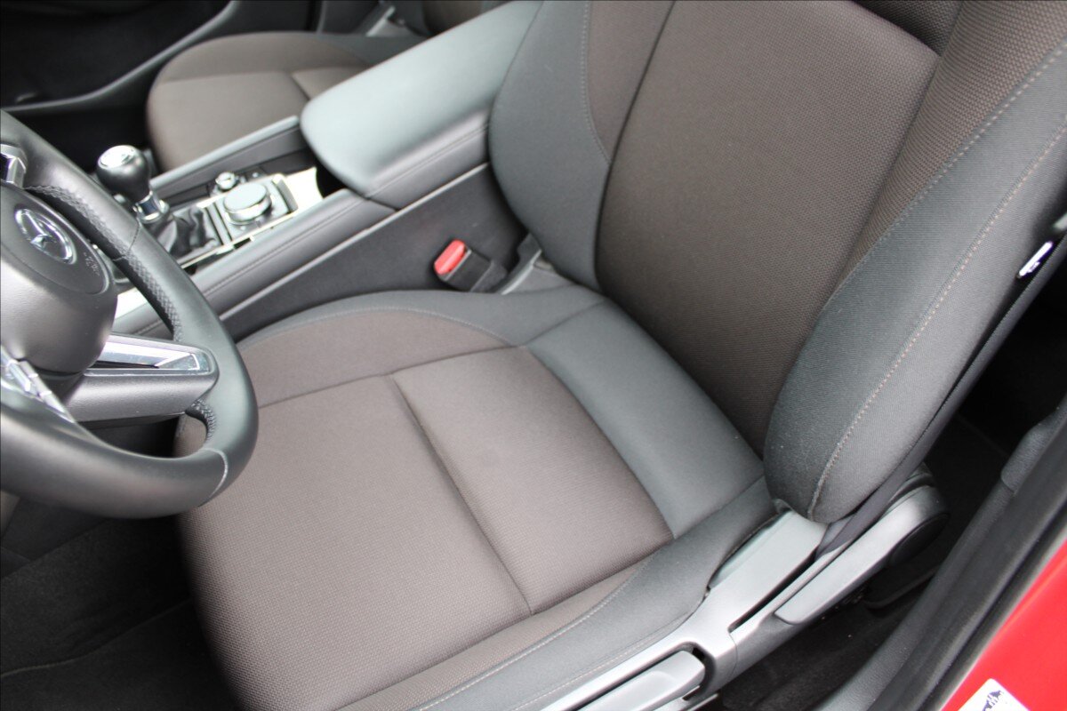 Mazda 3 Sedan / Limuzína 2,0 l 90 kw