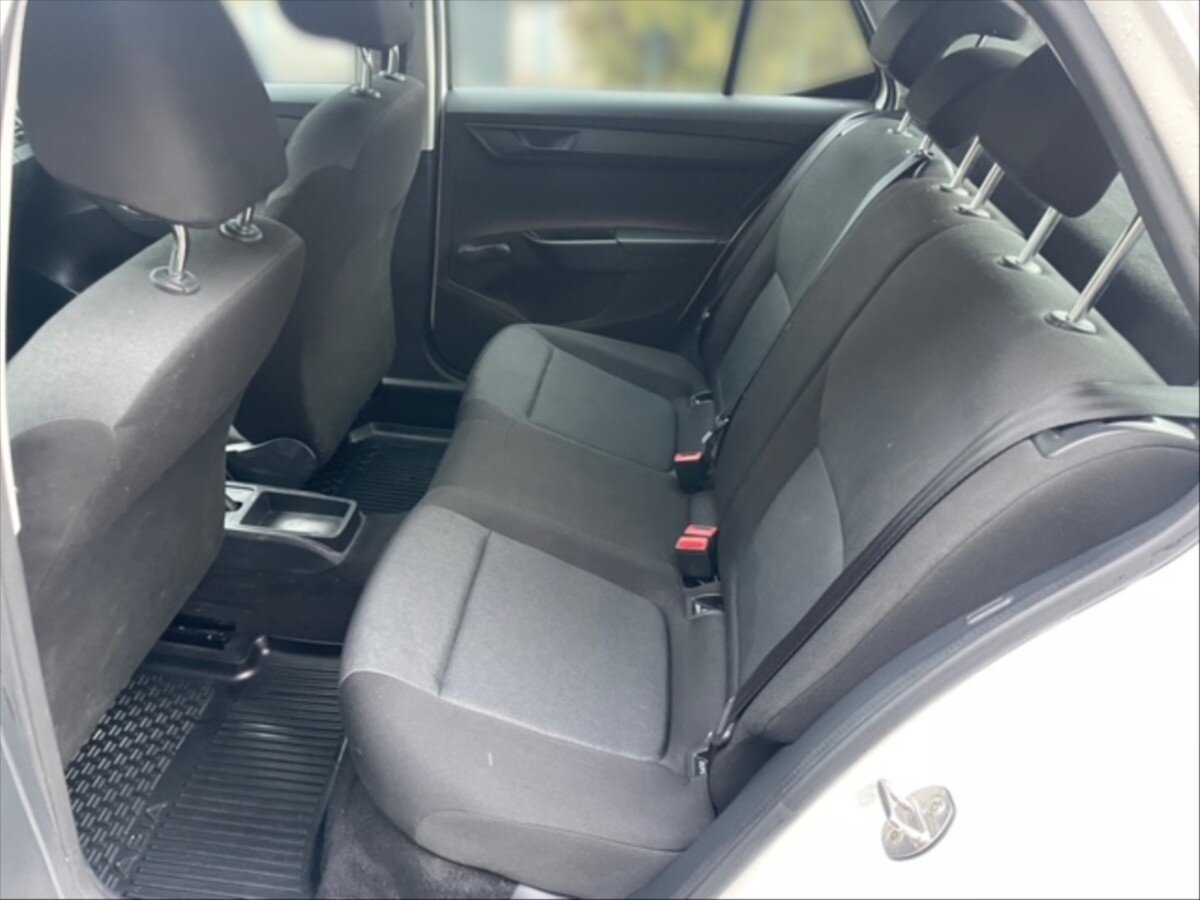 Škoda Fabia Hatchback 999,0 44 kw