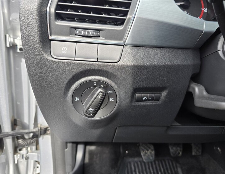 Škoda Fabia Hatchback 999,0 70 kw