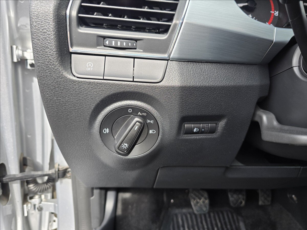 Škoda Fabia Hatchback 999,0 70 kw