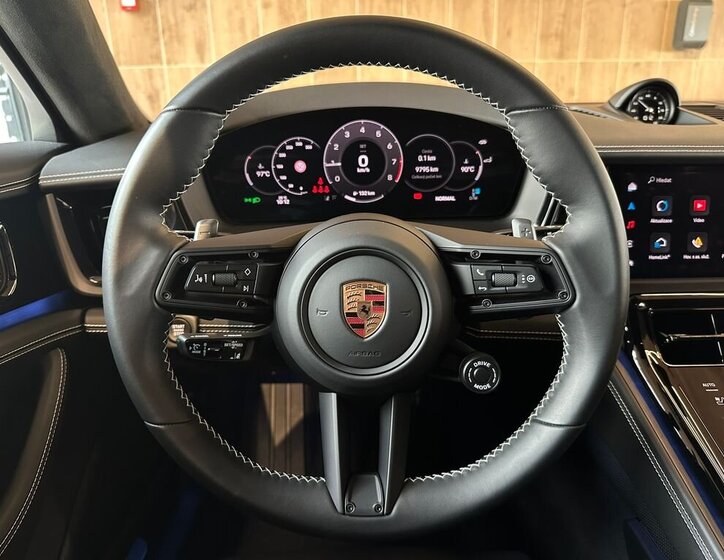 Porsche Panamera Sedan / Limuzína 4,0 l 368 kw