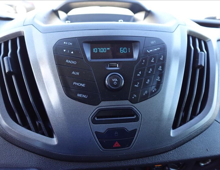 Ford Transit Valník 2,0 l 77 kw