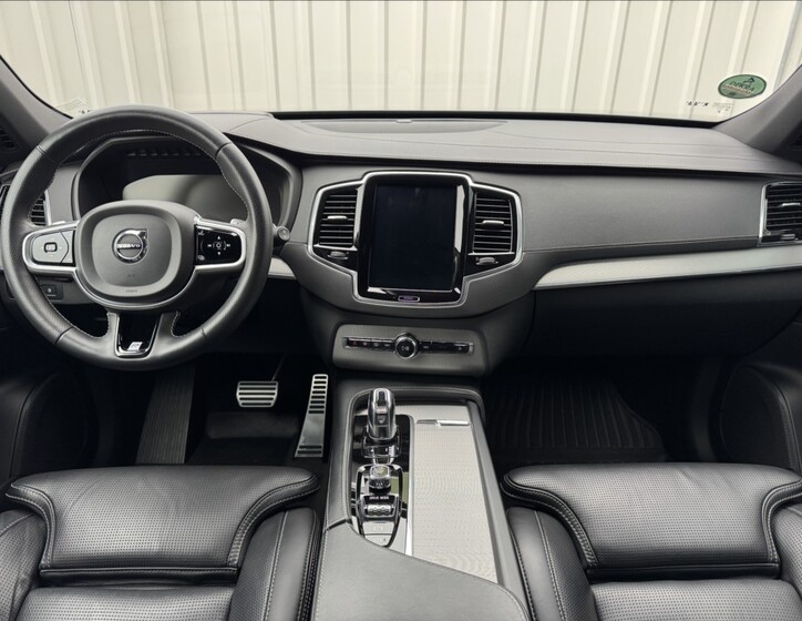 Volvo XC90 26