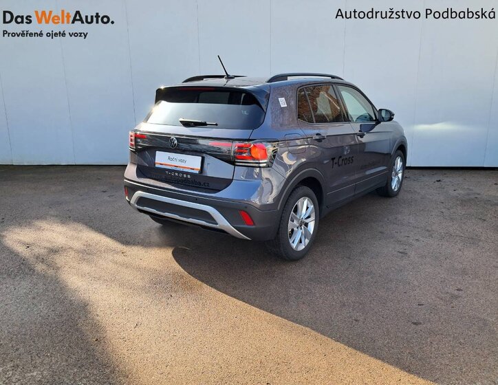 Volkswagen Ostatní Hatchback 999,0 85 kw