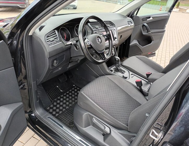 Volkswagen Tiguan SUV / Terénní 2,0 l 110 kw