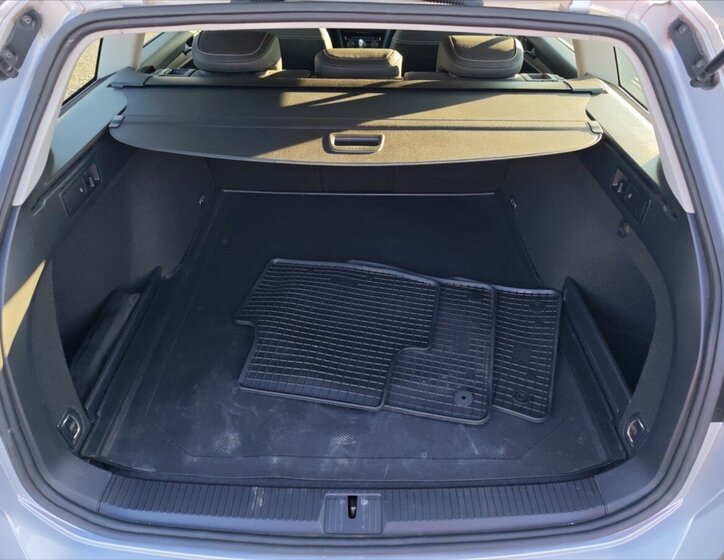 Volkswagen Passat Kombi 2,0 l 140 kw