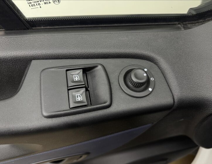 Opel Vivaro Skříň 1,6 l 89 kw