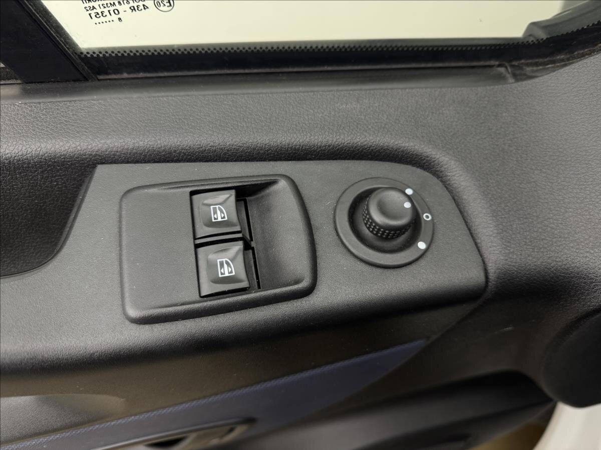 Opel Vivaro Skříň 1,6 l 89 kw