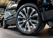 Chevrolet Tahoe SUV 6,2 l 313 kw