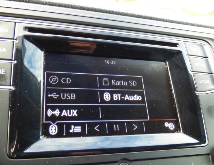 Volkswagen Caravelle MPV 2,0 l 110 kw