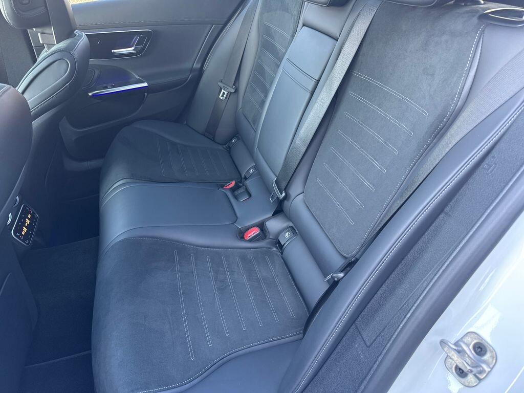 Mercedes-Benz Třídy C Kombi 2,0 l 230 kw