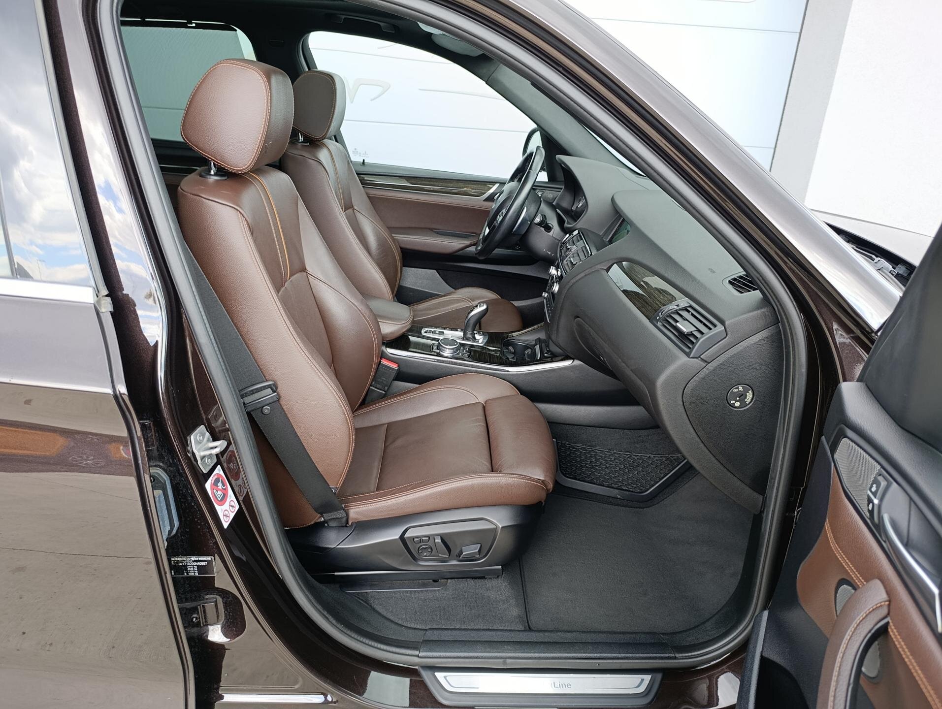 BMW X3 SUV / Terénní 3,0 l 230 kw