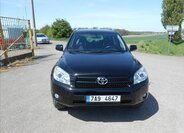 Toyota RAV4 Kombi 2,0 l 112 kw