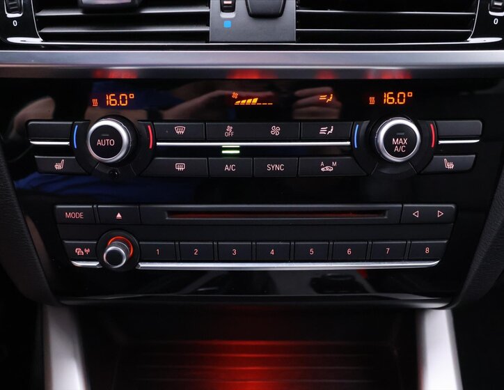 BMW X3 SUV 2,0 l 140 kw